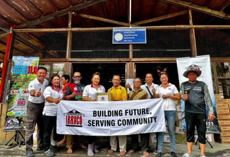 Ibraco brings Christmas festive cheer, essential aid to remote Penan villages